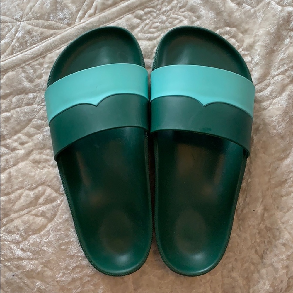 Hunter Slides